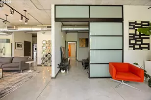 1030 NW 12th Ave, Portland, OR 97209 - Photo 23