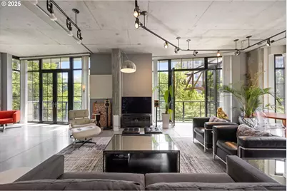 1030 NW 12th Ave #201, Portland, OR 97209 - Photo 5