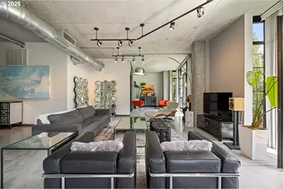 1030 NW 12th Ave #201, Portland, OR 97209 - Photo 13