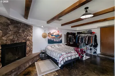 1421 Sunset Ln, Sweet Home, OR 97386 - Photo 21