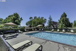 4155 NE Three Mile Ln, McMinnville, OR 97128 - Photo 21
