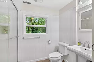 916 Cumberland Rd, Lake Oswego, OR 97034 - Photo 15