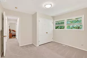 916 Cumberland Rd, Lake Oswego, OR 97034 - Photo 15