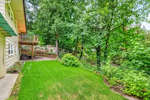 916 Cumberland Rd, Lake Oswego, OR 97034 - Photo 21