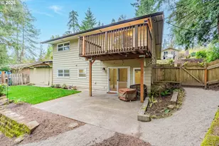 916 Cumberland Rd, Lake Oswego, OR 97034 - Photo 29