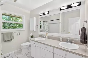 916 Cumberland Rd, Lake Oswego, OR 97034 - Photo 17