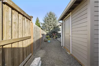 20756 Yukon St NE, Aurora, OR 97002 - Photo 41
