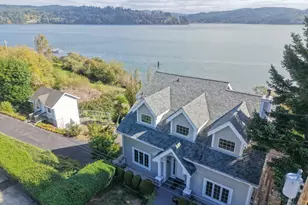 1368 Bayview St, North Bend, OR 97459 - Photo 1