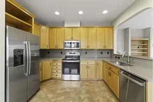 14375 SE Oregon Trail Dr, Clackamas, OR 97015 - Photo 9