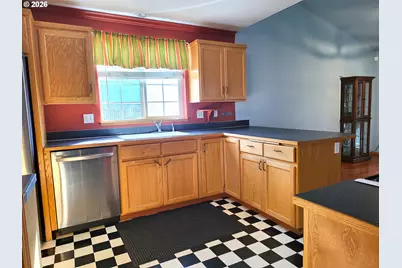 3884 Shenstone Dr, Eugene, OR 97404 - Photo 7