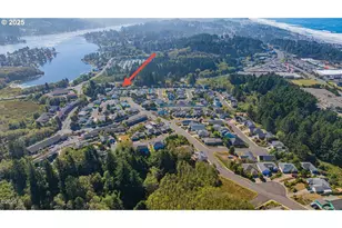 2840 NE 45th St, Lincoln City, OR 97367 - Photo 3