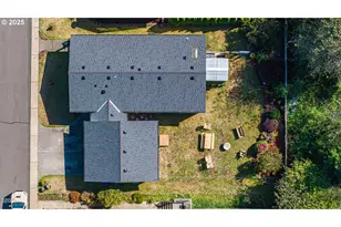 2840 NE 45th St, Lincoln City, OR 97367 - Photo 27