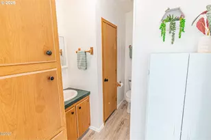 2840 NE 45th St, Lincoln City, OR 97367 - Photo 21