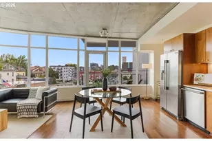 1926 W Burnside St, Portland, OR 97209 - Photo 15