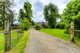 81887 Davisson Rd, Creswell, OR 97426 - Photo 41