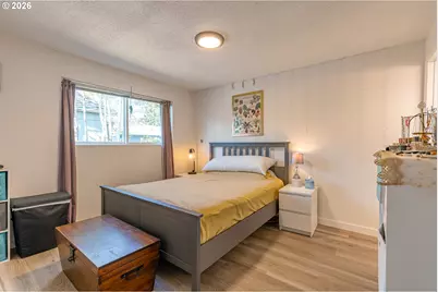 9715 SE Ramona St, Portland, OR 97266 - Photo 13