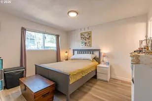 9715 SE Ramona St, Portland, OR 97266 - Photo 13