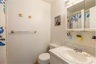 9715 SE Ramona St, Portland, OR 97266 - Photo 15
