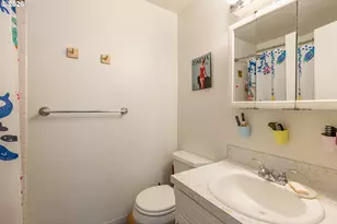 9715 SE Ramona St, Portland, OR 97266 - Photo 15