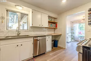 9715 SE Ramona St, Portland, OR 97266 - Photo 11