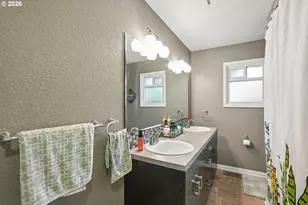 730 20th St NE, Salem, OR 97301 - Photo 13