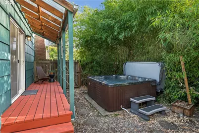 611 SE 146th Ave, Portland, OR 97233 - Photo 29