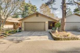 1116 NW Springwood Ln, McMinnville, OR 97128 - Photo 1