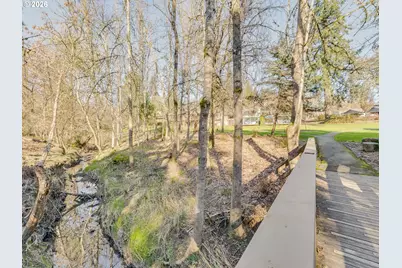 1116 NW Springwood Ln, McMinnville, OR 97128 - Photo 35