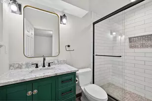 7450 SW 101st Ave, Beaverton, OR 97008 - Photo 31