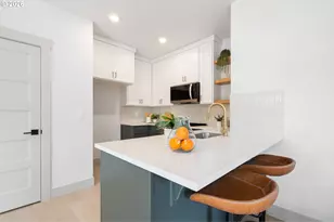 6909 NE Multnomah St, Portland, OR 97213 - Photo 17