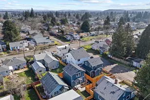 6909 NE Multnomah St, Portland, OR 97213 - Photo 7