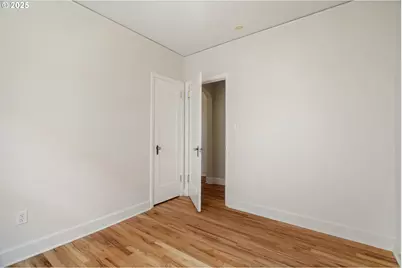 711 NE Randall Ave #203, Portland, OR 97232 - Photo 23