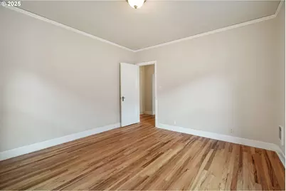 711 NE Randall Ave #203, Portland, OR 97232 - Photo 19