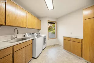 2902 Rawhide St, West Linn, OR 97068 - Photo 29