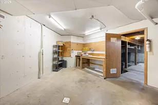 2902 Rawhide St, West Linn, OR 97068 - Photo 39