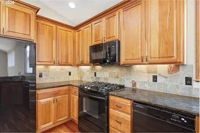 640 SE 40th Ter, Gresham, OR 97080 - Photo 19