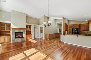 640 SE 40th Terrace, Gresham, OR 97080 - Photo 3