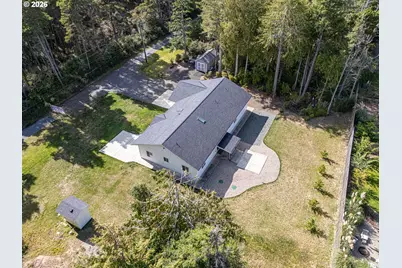 88057 Park Ln, Bandon, OR 97411 - Photo 5