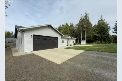 88057 Park Ln, Bandon, OR 97411 - Photo 7