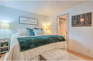 18034 Witchhazel Ln, Bend, OR 97707 - Photo 17
