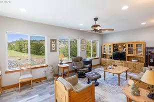 6065 Cherry Heights Rd, The Dalles, OR 97058 - Photo 25