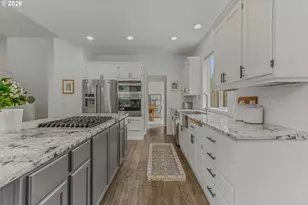 5955 SW Sequoia Dr, Tualatin, OR 97062 - Photo 9