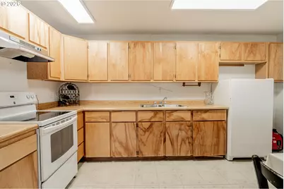 14075 NE North Valley Rd, Newberg, OR 97132 - Photo 27