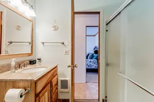 14075 NE North Valley Rd, Newberg, OR 97132 - Photo 35