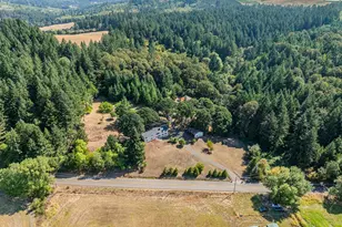 14075 NE North Valley Rd, Newberg, OR 97132 - Photo 43