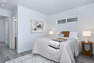 2546 SE 111th Ave, Portland, OR 97266 - Photo 11