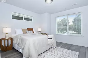 2546 SE 111th Ave, Portland, OR 97266 - Photo 9