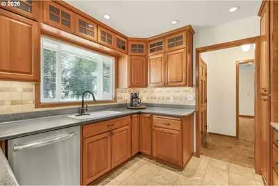 230 Park Dr, Oregon City, OR 97045 - Photo 13