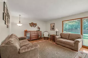 230 Park Dr, Oregon City, OR 97045 - Photo 7