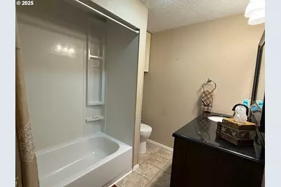 87511 Tiernan Rd, Mapleton, OR 97453 - Photo 17